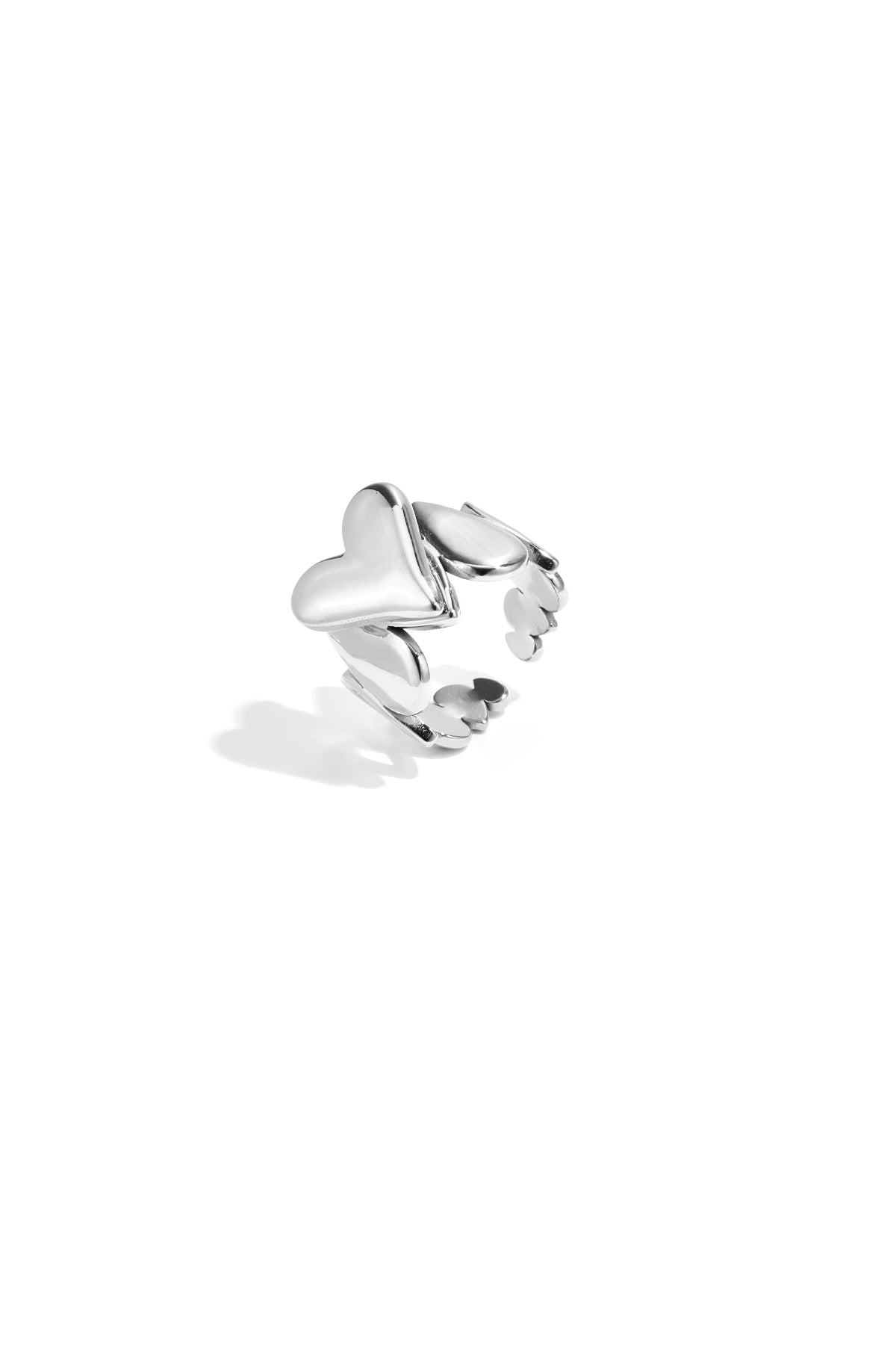 Statement ring met druppeldetails en hartje in de kleur zilver