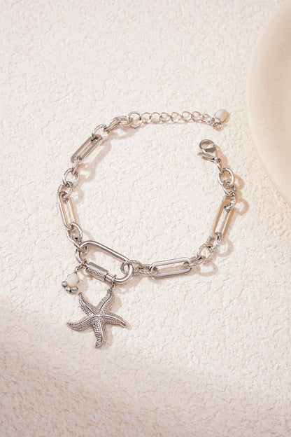 Goud & Zilver Maris Starfish Charm Armband RVS Goud & Zilver – gedragen op model | Tudor Gems