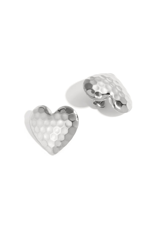 Goud & Zilver Hart Oorbellen Goud & Zilver RVS – Studs – detail close-up | Tudor Gems