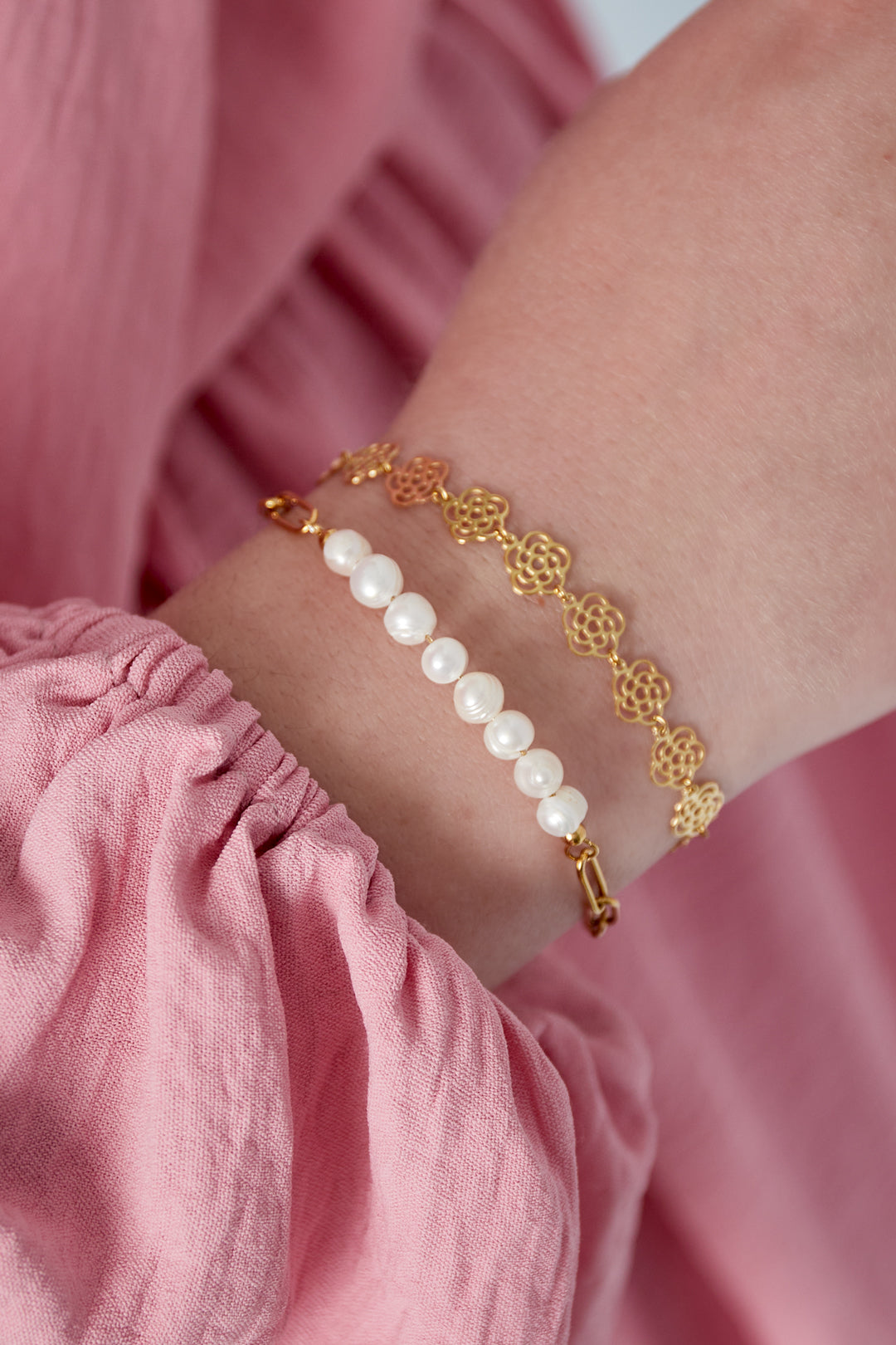 Goud & Zilver Pearl Chain Armband RVS Goud & Zilver – detail close-up | Tudor Gems