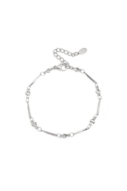 Goud & Zilver Serena Minimal Chain Armband RVS Goud & Zilver – gedragen op model | Tudor Gems