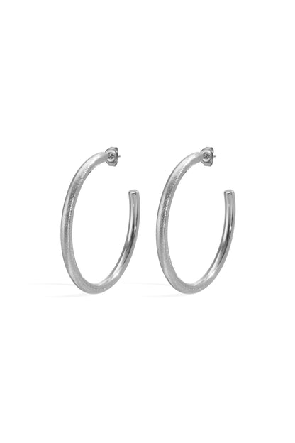 Goud & Zilver Minimal Chic Hoops – RVS Creolen Dames Goud & Zilver – foto 5 | Tudor Gems