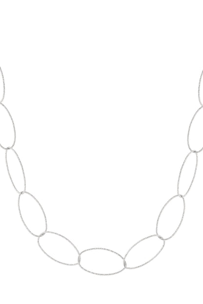 Goud & Zilver Valeria Oval Chain Ketting RVS Goud & Zilver – lifestyle shot | Tudor Gems