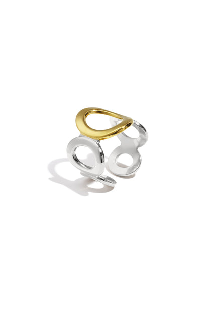 Goud & Zilver Orbit Open Circle Ring RVS Goud & Zilver – gedragen op model | Tudor Gems