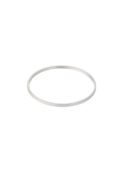 Goud & Zilver Milano Checker Bangle RVS – Goud & Zilver – lifestyle shot | Tudor Gems