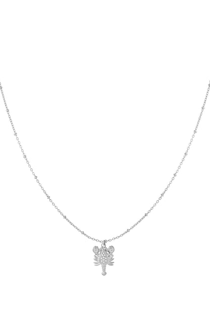 Goud & Zilver Scorpio Spark Ketting RVS – Goud & Zilver – gedragen op model | Tudor Gems