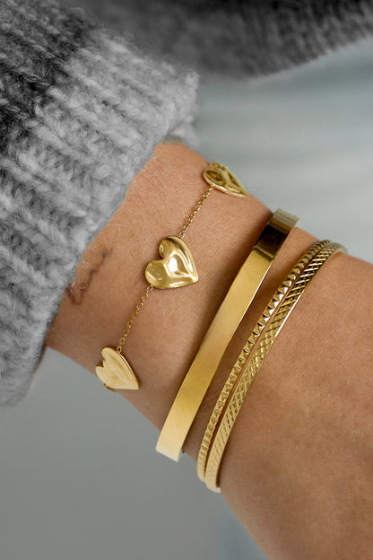 Goud & Zilver Valentina Triple Heart Armband RVS Goud & Zilver – detail close-up | Tudor Gems