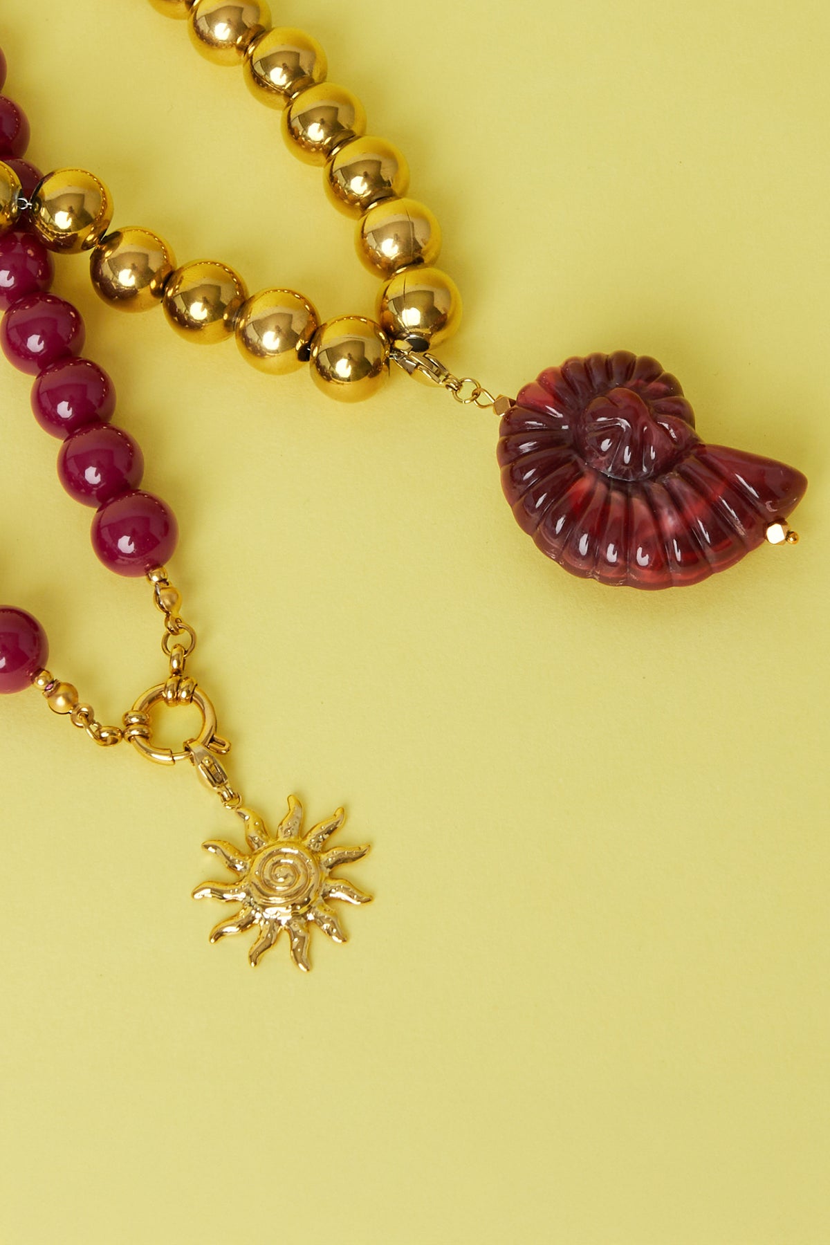 Nautile RVS Schelp Bedel Rood — RVS Nikkelvrij | Tudor Gems